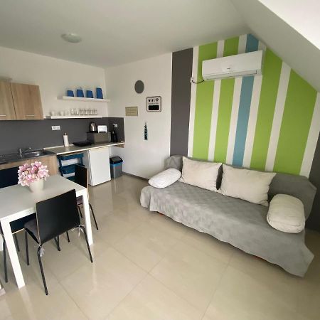 Lexi Family Apartman Hajduszoboszlo Exterior foto