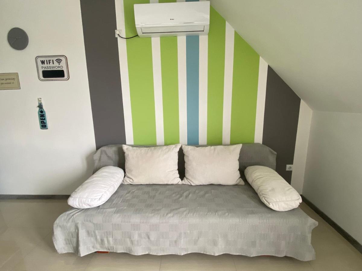 Lexi Family Apartman Hajduszoboszlo Exterior foto